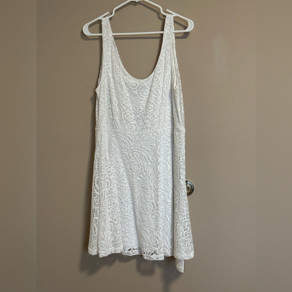 119 Apt 9 Ivory Sleeveless Crochet Lined Lace Dress